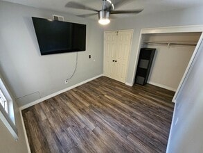 Building Photo - 1704 Horseshoe Ct