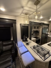 Building Photo - 6920 Riverland Dr