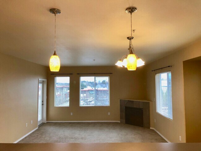 Building Photo - 14915 38th Dr SE