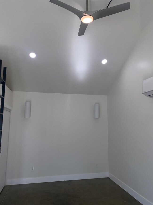 Foto del edificio - 1506 Alta Vista Dr