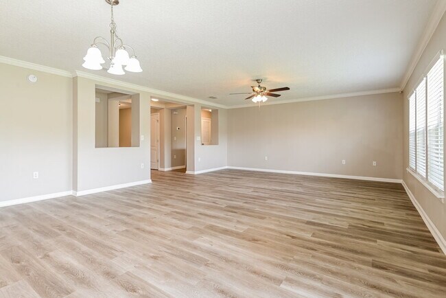 Building Photo - 75093 Brookwood Dr