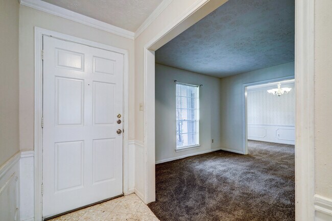 Foto del edificio - 25403 Lynbriar Ln