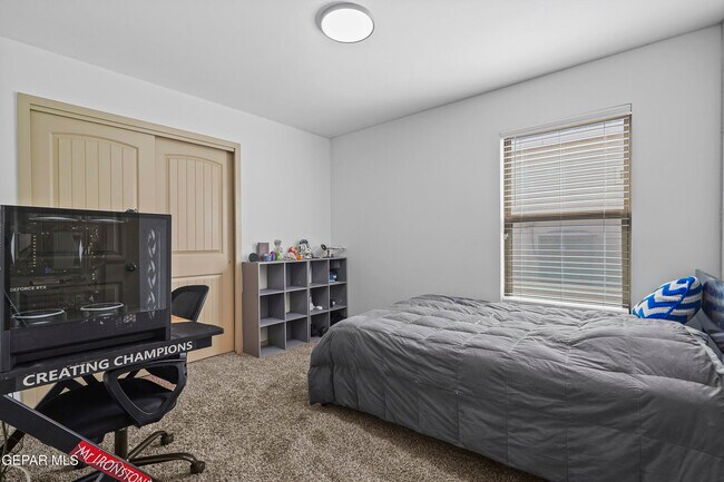 Foto del edificio - 13154 Emerald Isle St