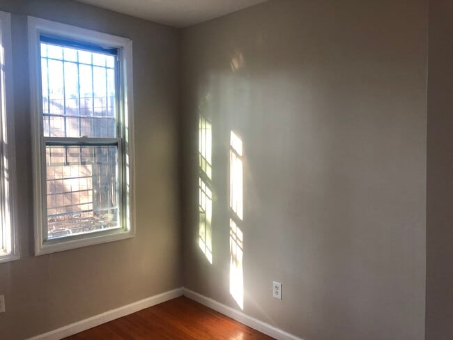 Dormitorio 3 - 707 S 15th St