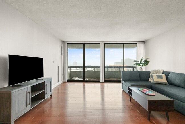 Foto del edificio - 566 Commonwealth Ave