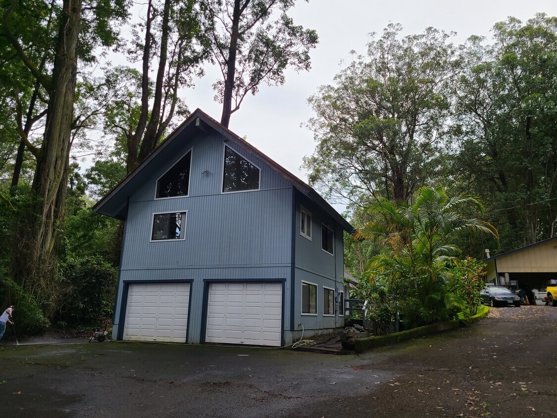 4638893889 Old Mamalahoa Hwy, Honokaa, HI 96727 House Rental in