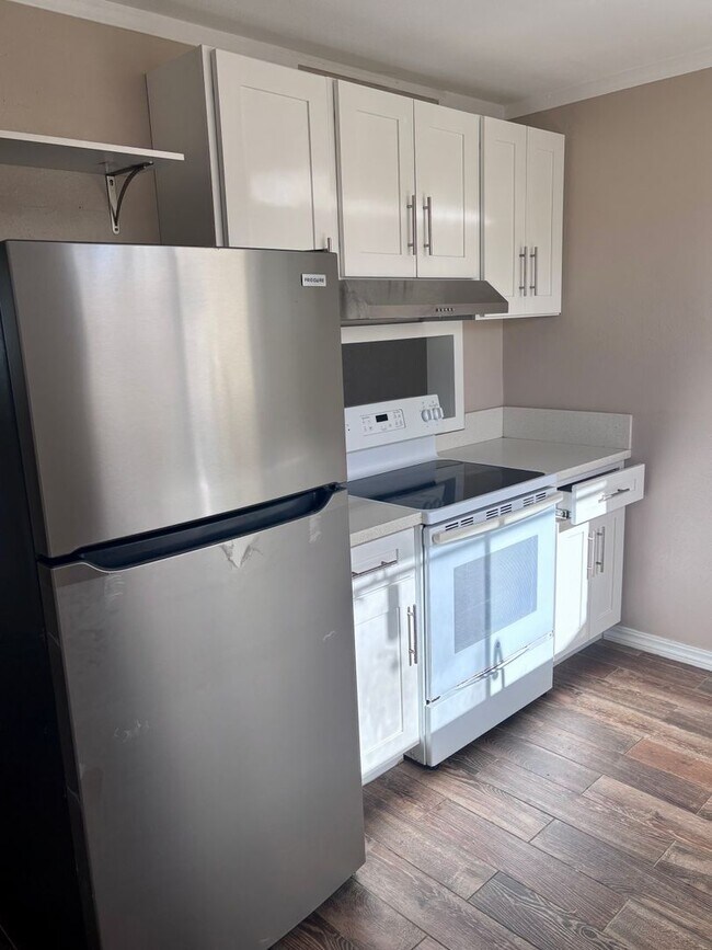 Foto del edificio - Available now | A 2 Bedroom, 1.5 Bathroom ...