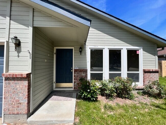 Building Photo - Beautiful Home in Boise!