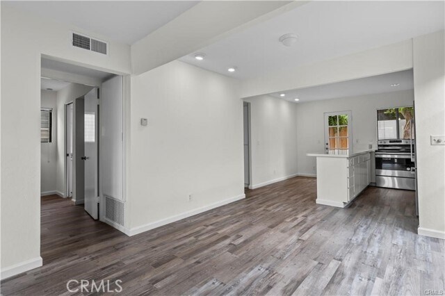 Foto del edificio - 504 Orchid Ave