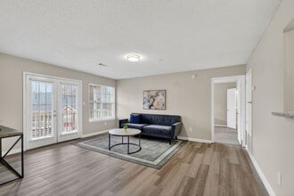 Building Photo - 7195 Hannover Pkwy N
