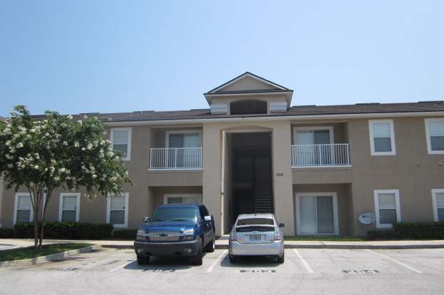 Foto principal - 7920 Merrill Rd