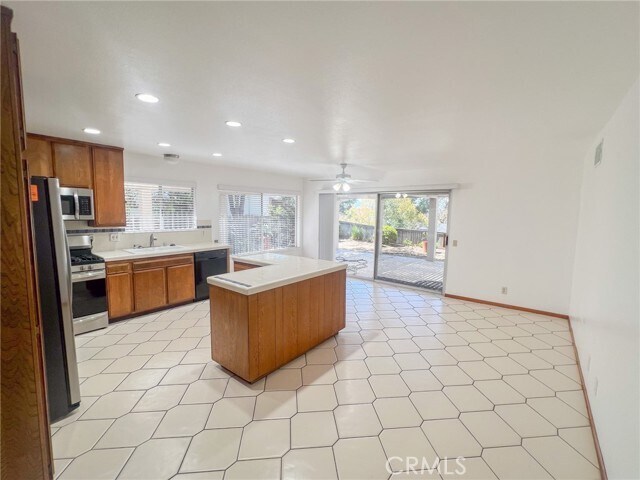 Building Photo - 6165 Promontory Ln