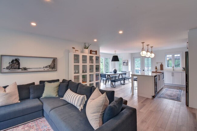 Photo du bâtiment - 810 Chem. David