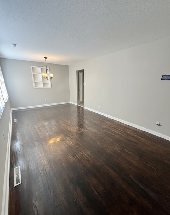 Foto del edificio - Beautiful 4 Bed, 2 Bath Brick Home Near Robins Air Force Base!