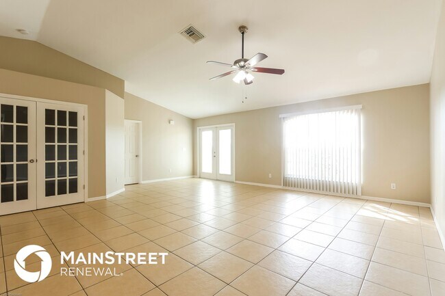 Foto del edificio - 2211 NE 5th Ave