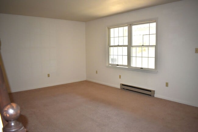 Building Photo - RDBS901