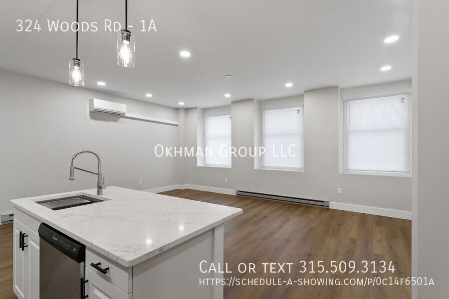 Foto principal - 324 Woods Rd