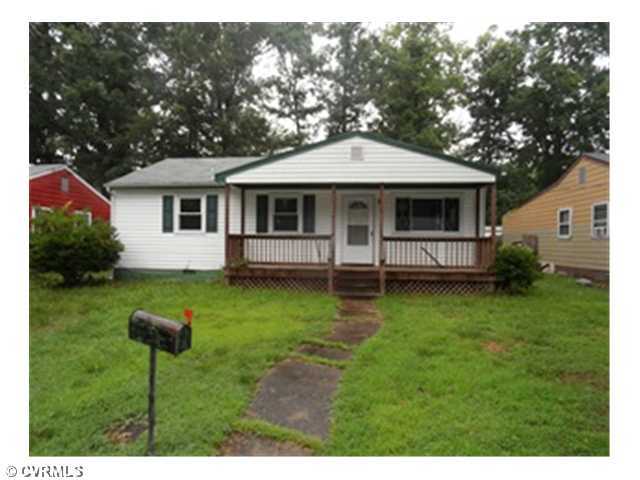 Primary Photo - 2303 Maclin Cir