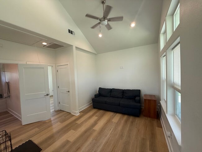 Building Photo - 5501 Avenue A