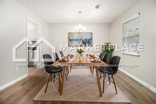 Foto del edificio - 117 Belair Ln