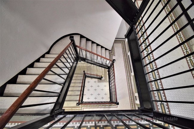 Foto del edificio - 288 Chestnut Hill Ave