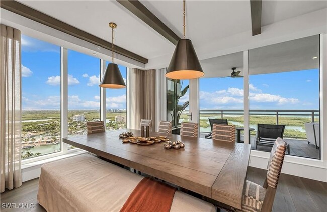 Foto del edificio - 13925 Old Coast Rd