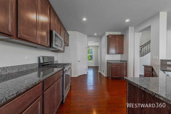 Foto del edificio - 3439 Birch Ln