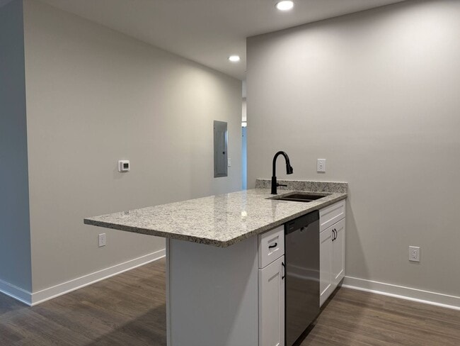 Interior Photo - Columbia Rising