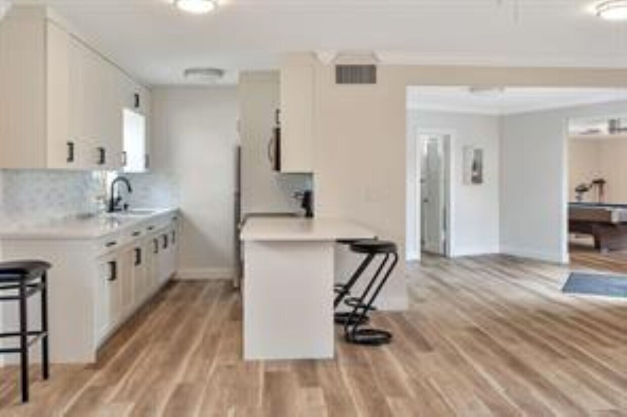 Foto del edificio - 5700 NE 22nd Way