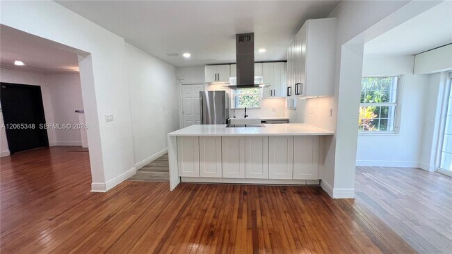 Building Photo - 229 Cadima Ave