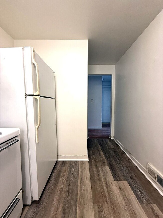 Foto del edificio - 217 W Maple St