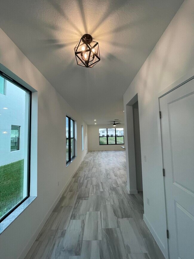 Building Photo - 8792 Antarus Dr N