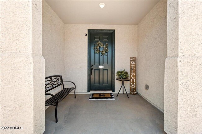 Foto del edificio - 12545 W Myrtle Ave
