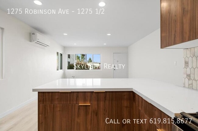 Building Photo - 1275 Robinson Ave