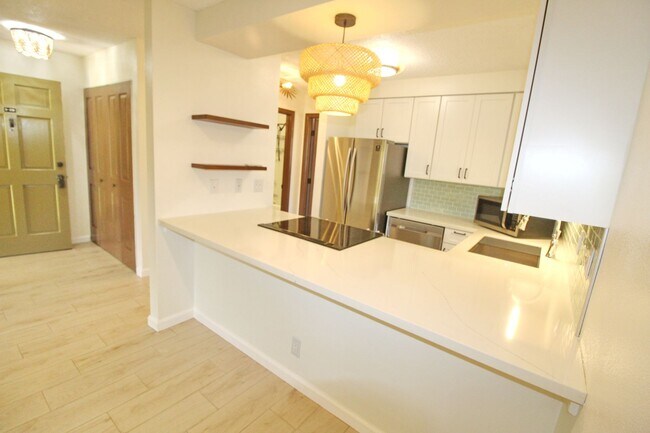 Foto del edificio - Highly Desirable Maui Gardens Unit Availab...