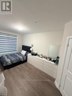 Photo du bâtiment - 5917 Main St