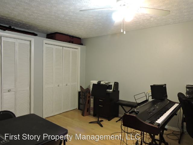 Building Photo - 4 br, 2.5 bath House - 2405 San Pedro Avenue
