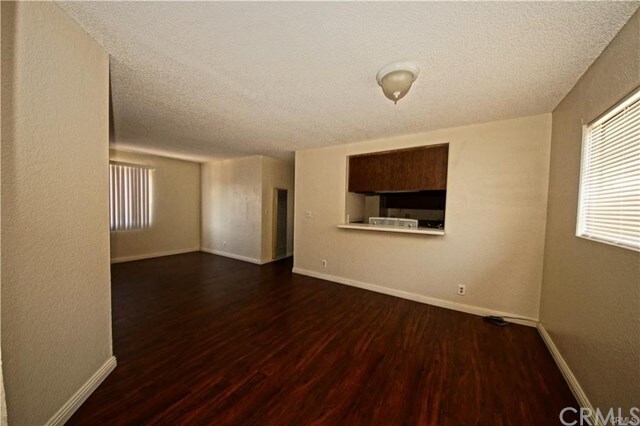 Building Photo - 13751 Cherry St