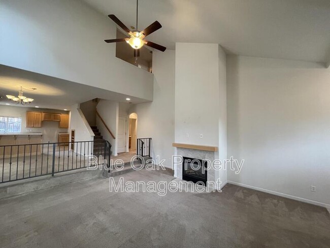 Building Photo - 1307 Yosemite Dr