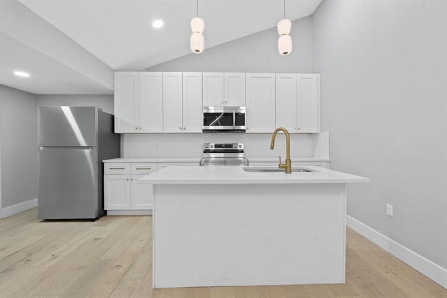 Foto del edificio - 1508 Rockdale Cir