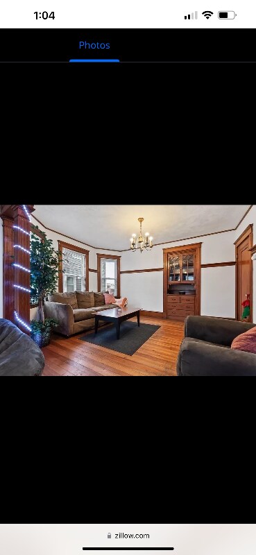 Building Photo - 117 Loring Ave