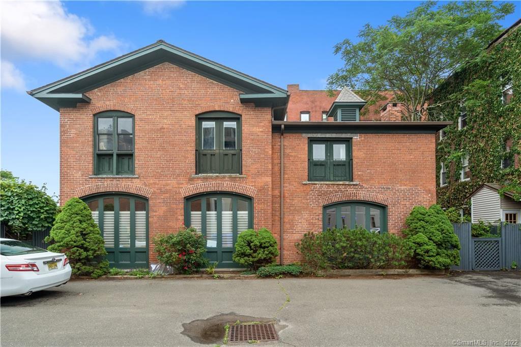 Primary Photo - 7 Wooster Pl