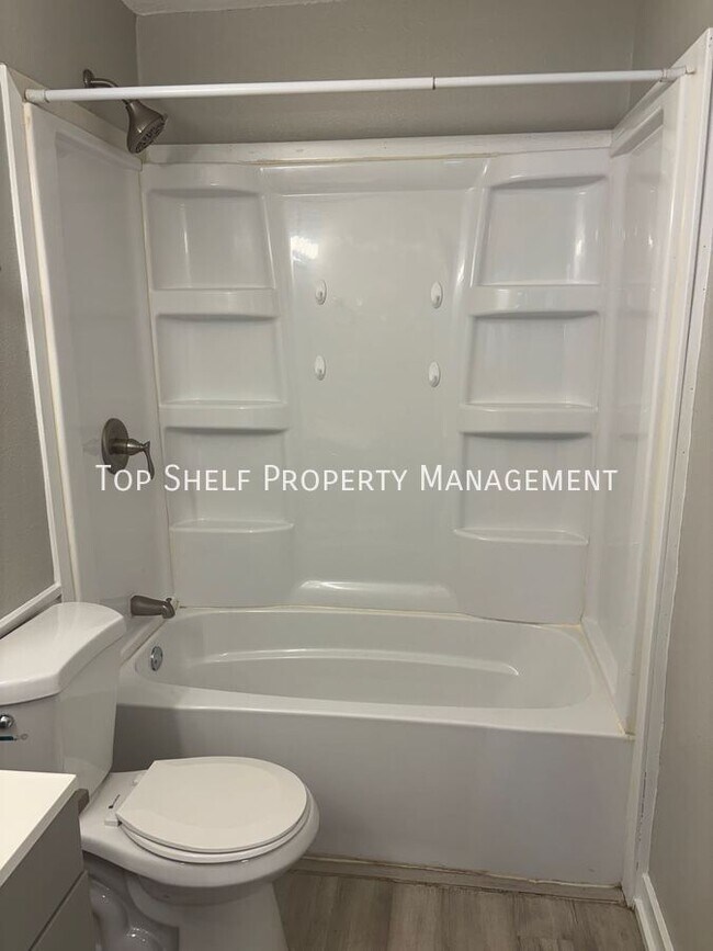 Foto del edificio - 7505 SW 12th St