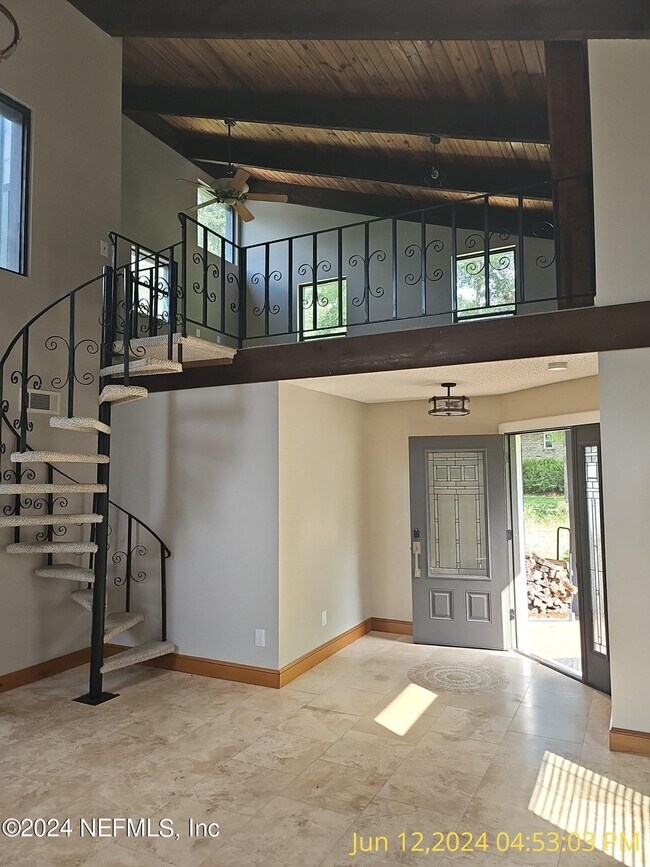 Building Photo - 2411 Halperns Way