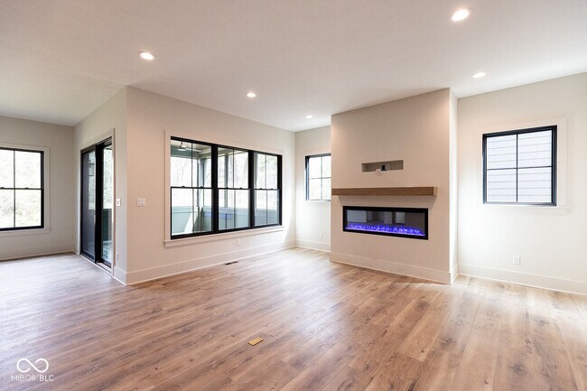 Foto del edificio - 871 Rosemary Gdns