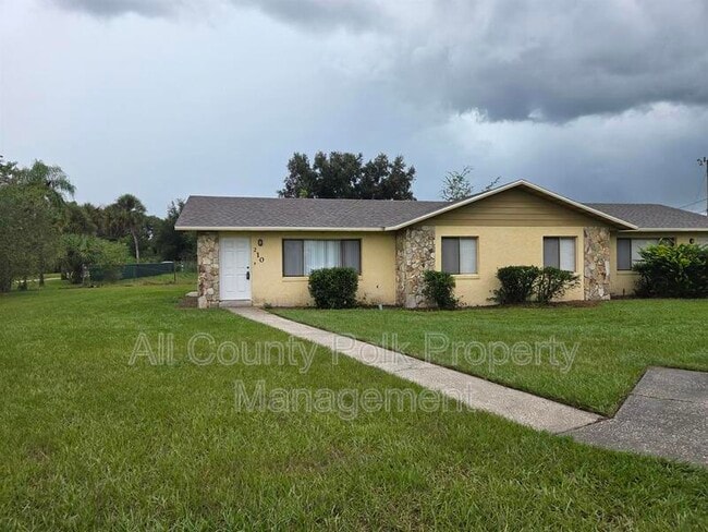 Building Photo - 210 Leelon Rd