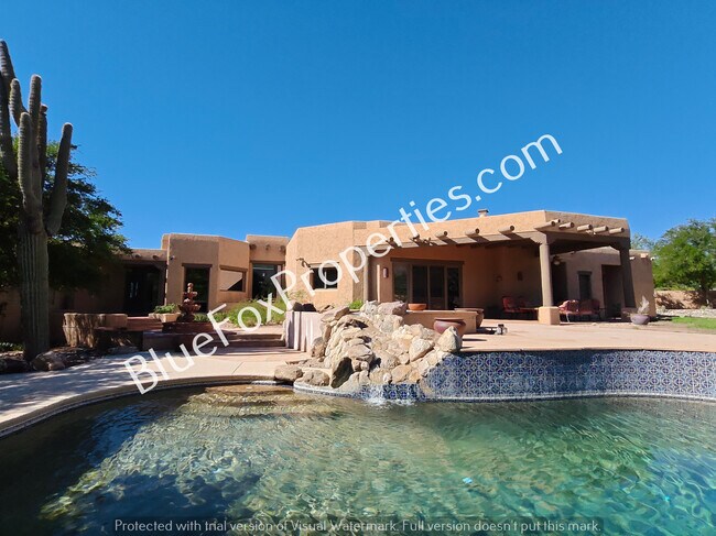 Foto del edificio - 5661 E Shadow View Ct