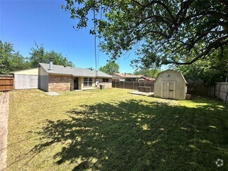 Building Photo - 6208 Kary Lynn Dr S