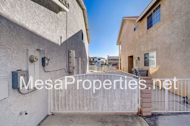 Building Photo - 13525 Spring Valley Pkwy
