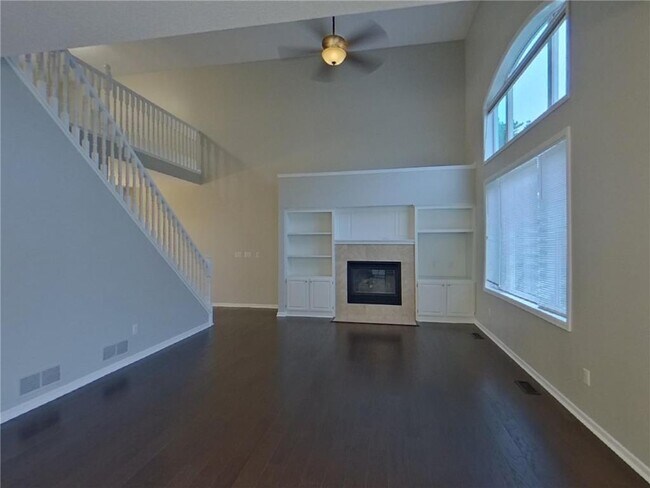 Foto del edificio - 8970 Windsor Cir